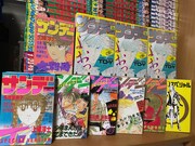 サトシさんがコレクションしている雑誌の一部。