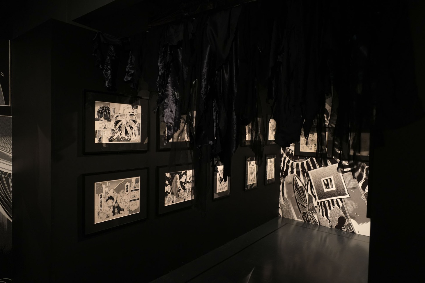 「ムヒョとロージーの魔法律相談事務所 原画展」より。
