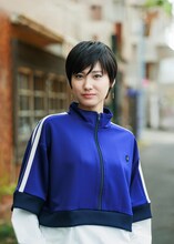 宮下咲扮する火野瑞希。 (c)出端祐大／講談社 (c)TOKYO MX