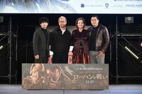 左から津田健次郎、神山健治監督、フィリッパ・ボウエン、ジョセフ・チョウ氏。
