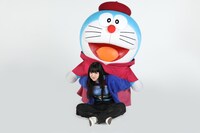 ドラえもんとあいみょん。 (c)藤子プロ・小学館・テレビ朝日・シンエイ・ADK 2025