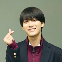 嶋崎斗亜（Lil かんさい）扮する姫ノ宮レイ。