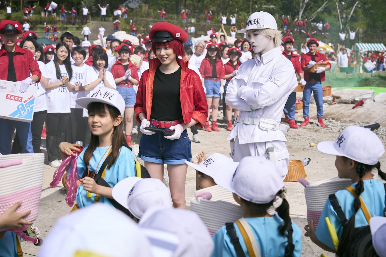 映画「はたらく細胞」本編映像、「うんしょ！」と血小板ががんばる本編映像