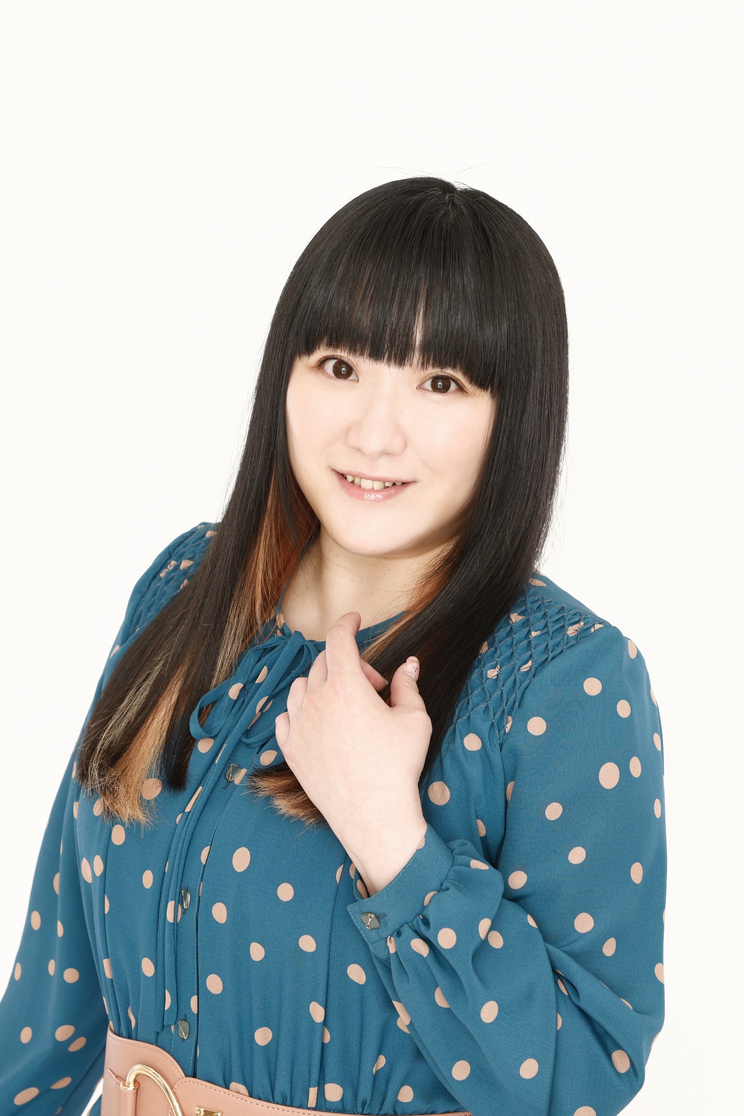 新谷良子