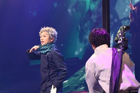 「舞台『呪術廻戦 0』WITH LIVE BAND」より。