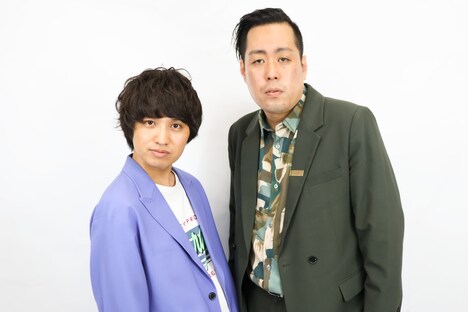 エバース。左から佐々木隆史、町田和樹。