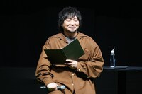 アンディ役の中村悠一。