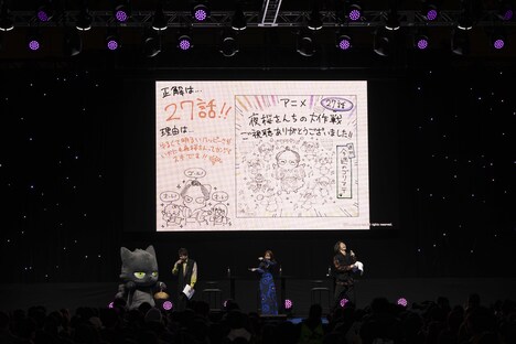 「ジャンプフェスタ2025」より、「夜桜さんちの大作戦」のステージイベントの様子。(c) SHUEISHA Inc. All rights reserved.