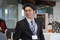 さや香・新山演じる野田先輩。