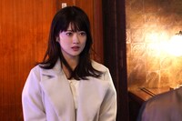 樋口日奈演じる目黒ちゃん。