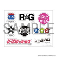 TVアニメ「ローリング☆ガールズ」10周年記念グッズのロゴステッカー。