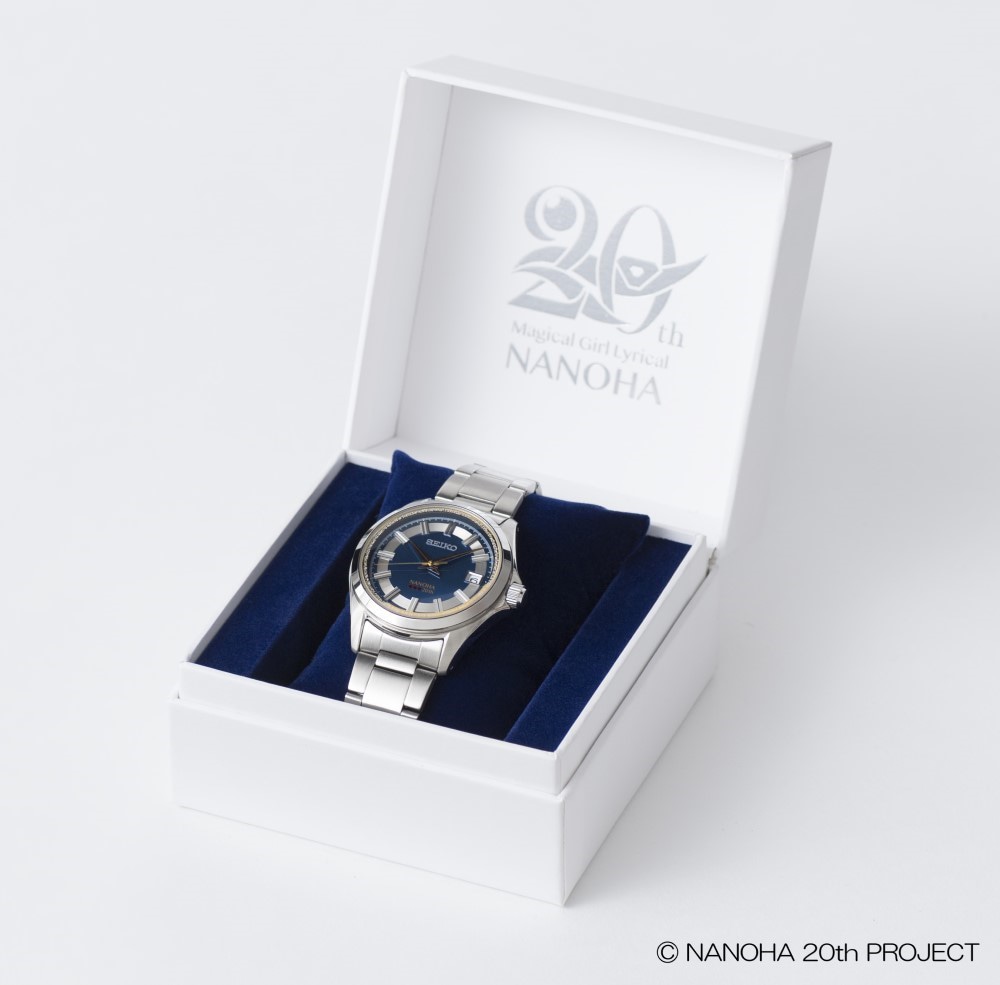 「魔法少女リリカルなのは」とSEIKOのコラボウォッチ（なのは）。