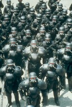 「ケルベロス-地獄の番犬」ビジュアル (c)1990押井守／バンダイビジュアル・フジテレビ