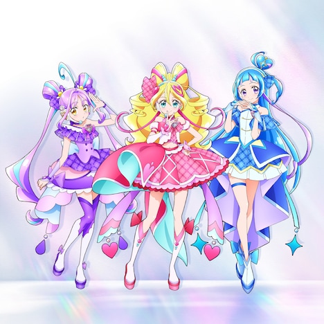 左からキュアキュンキュン、キュアアイドル、キュアウインク。