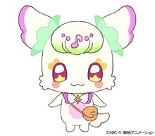 プリルン（CV：南條愛乃）。「アイドルプリキュア」を探しにキラキランドからやって来た妖精。のんびり、マイペースな性格。目をパチパチするとキラキラが見える。語尾は「プリ」。
