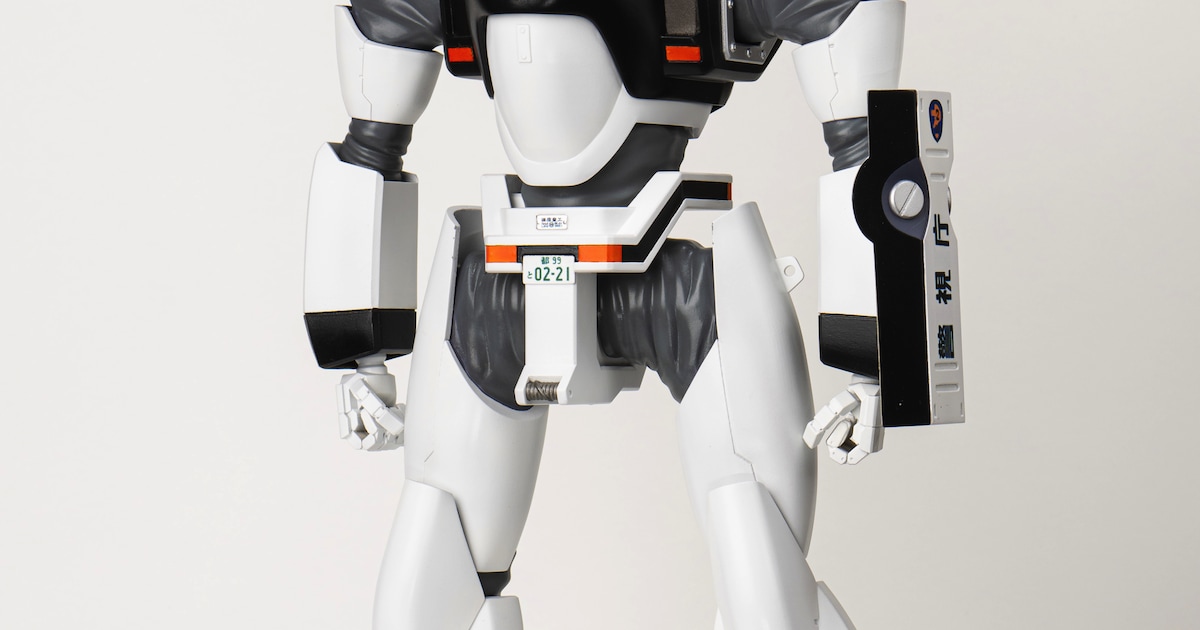 機動警察パトレイバー」イングラム1号機の1/20スケールソフビ、監修は 