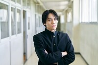 山下幸輝演じる権藤昭生。 (c)2025『見える子ちゃん』製作委員会