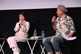 左から麻上洋子、むらかわみちお。