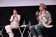 左から麻上洋子、むらかわみちお。