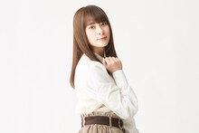 エルサリア役の前田佳織里。
