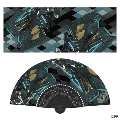 上から「『劇場版 PSYCHO-PASS サイコパス PROVIDENCE』和柄ストール ドミネーター Edition」、「『劇場版 PSYCHO-PASS サイコパス PROVIDENCE』扇子 ドミネーター Edition」。