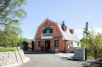 地球屋がある青春の丘。