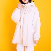 「劇場版 忍たま乱太郎 ドクタケ忍者隊最強の軍師」をモチーフにしたマウンテンパーカーの着用イメージ。