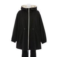 「劇場版 忍たま乱太郎 ドクタケ忍者隊最強の軍師」をモチーフにしたマウンテンパーカー。