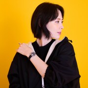 「劇場版 忍たま乱太郎 ドクタケ忍者隊最強の軍師」をモチーフにした腕時計の着用イメージ。