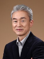 鷲尾天プロデューサー