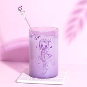 「カラーストレートグラス」の使用イメージ。