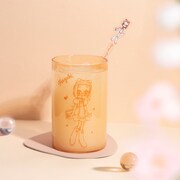 「カラーストレートグラス」の使用イメージ。