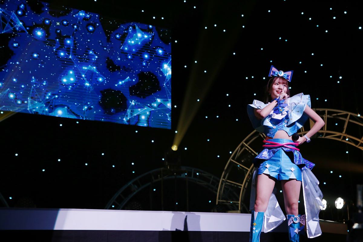 星川みつき役の平塚紗依