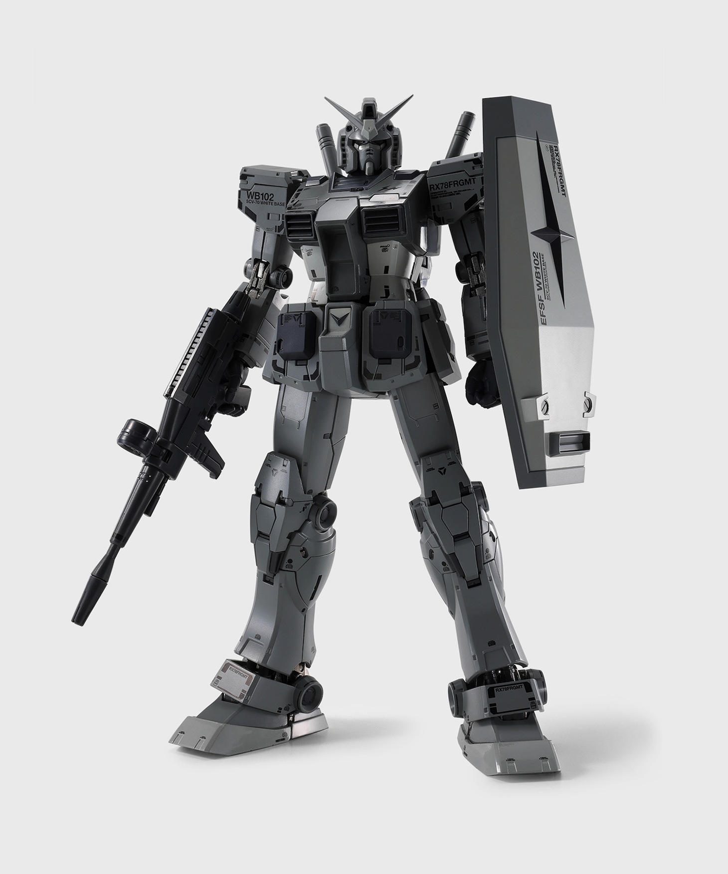 ポップアップストア「GUNDAM45FRGMT」で販売される「GUNDAM FIX FIGURATION METAL COMPOSITE RX78FRGMT GUNDAM」。