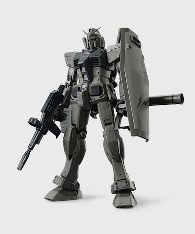 ポップアップストア「GUNDAM45FRGMT」で販売される「MG 1/100 RX78FRGMT GUNDAM」。