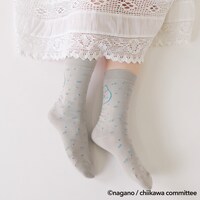 「ちいかわ」と靴下屋のコラボ靴下第3弾「バックキャラクターソックス」。