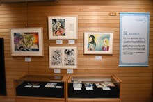 「漫画家生活60周年記念 青池保子展 Contrail 航跡のかがやき」の様子。