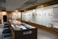「漫画家生活60周年記念 青池保子展 Contrail 航跡のかがやき」の様子。