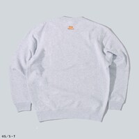 「ボボボーボ・ボーボボ」の刺繍スウェット（首領パッチ）。