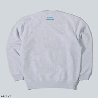 「ボボボーボ・ボーボボ」の刺繍スウェット（ところ天の助）。