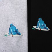「ボボボーボ・ボーボボ」の刺繍スウェット（ところ天の助）。胸元にはガムと対峙するところ天の助。