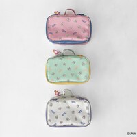 「『魔法の天使クリィミーマミ』総柄ポーチ」