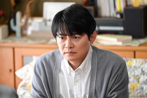 下野紘演じる岡崎諒。