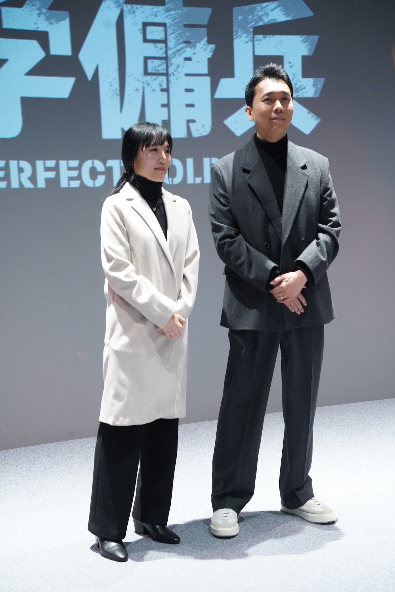 入学傭兵 原作者、作画担当作家 直筆サイン入り色紙 入学傭兵 サイン色紙 LINEマンガ on X: