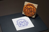 荒木飛呂彦描き下ろしによる恵比寿様スタンプ。