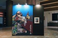 「美人画で巡るヱビス」展示の様子。