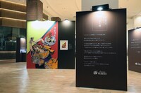 「美人画で巡るヱビス」展示の様子。