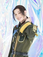 杉江大志扮する中国。