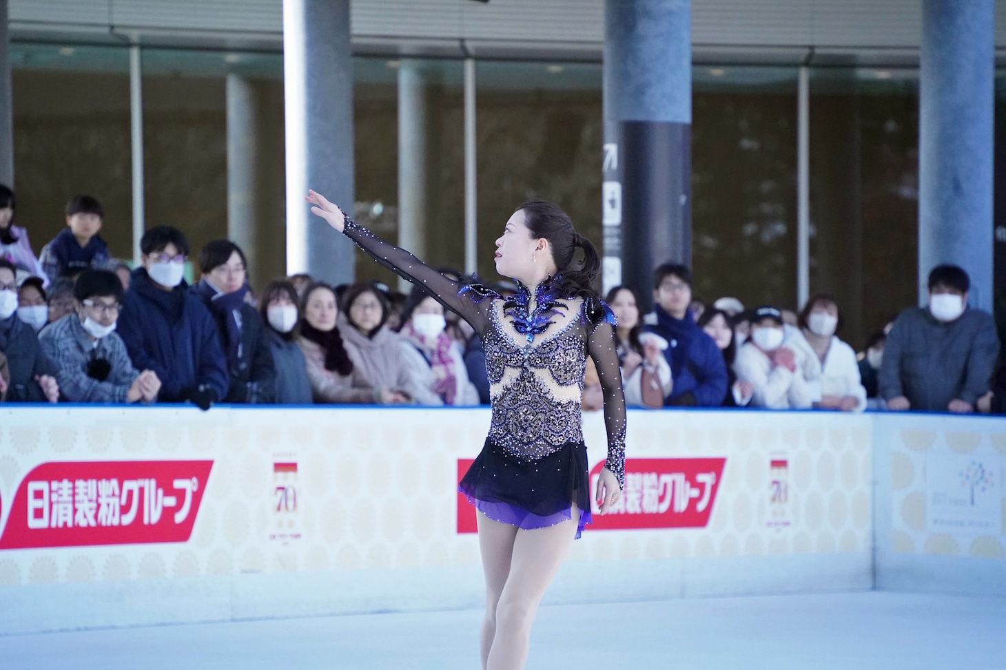 スケートショー中の鈴木明子。