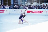 スケートショー中の鈴木明子。